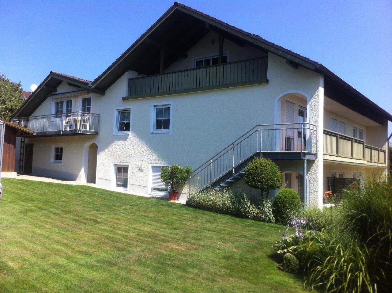 Gästehaus Baumgartner Bad Birnbach Exterior foto